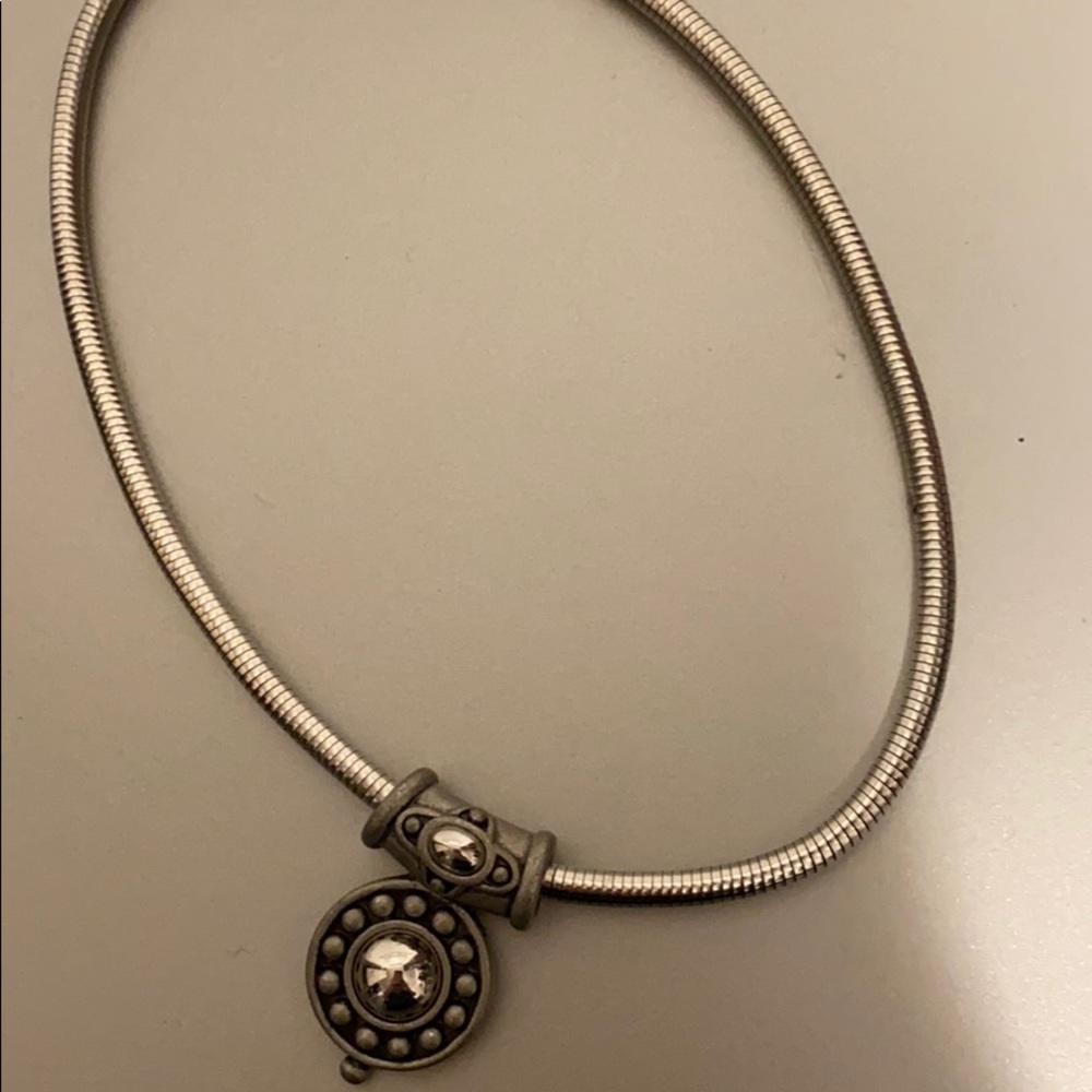 Vintage Doncaster necklace silver